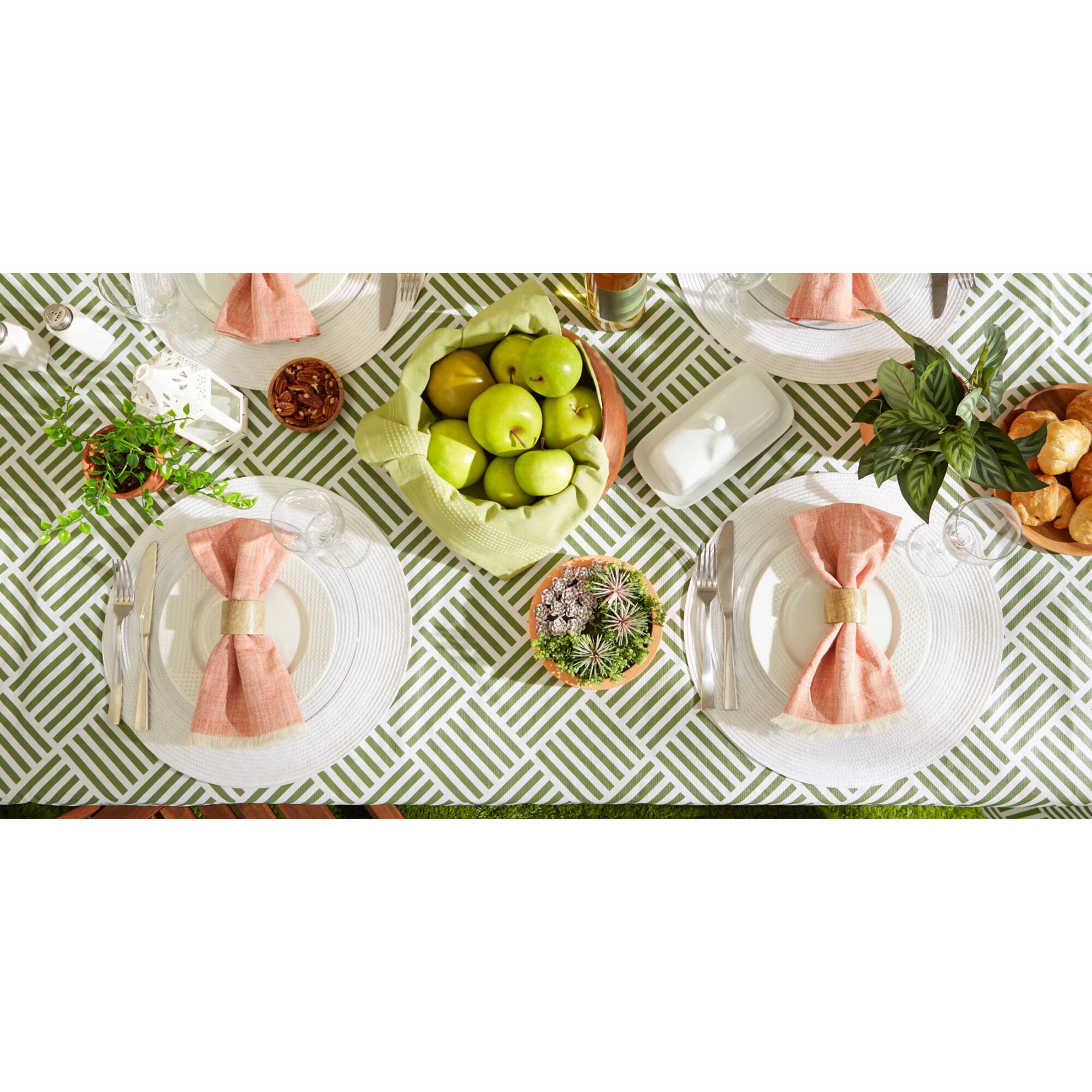 Artichoke Grid Vinyl Tablecloth 70" Round